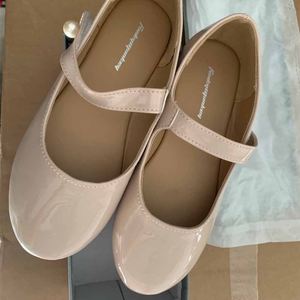 Flats - Picture 4 of 6